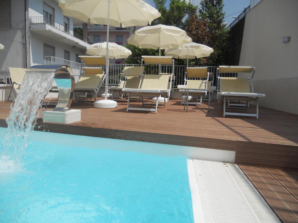 Hotel Villa Anthea Garde Extérieur photo