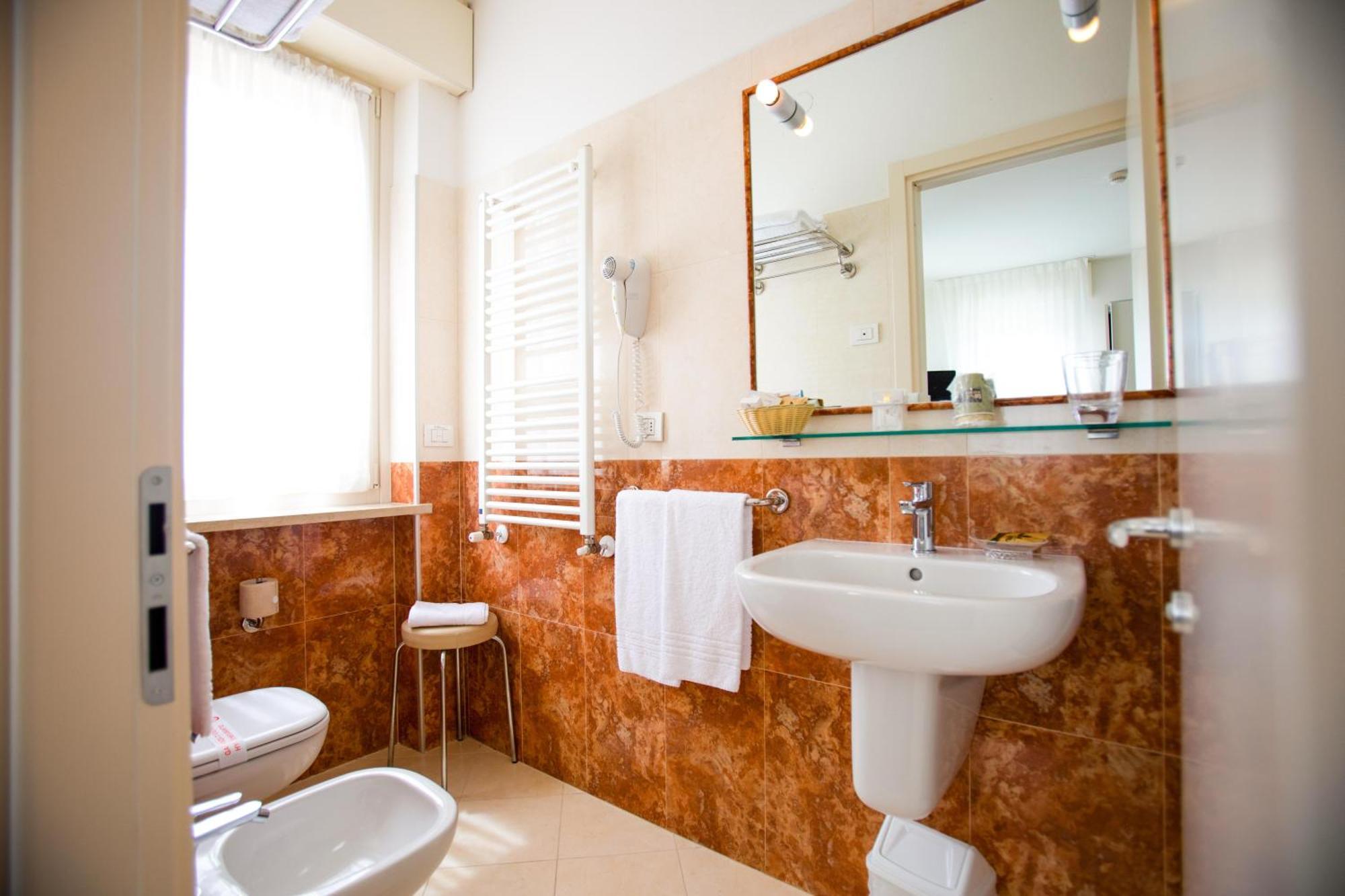 Hotel Villa Anthea Garde Extérieur photo